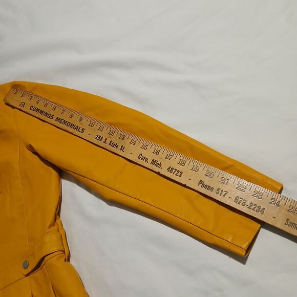 Baccini 1X Marigold Fitted Faux Leather Pleated Peplum Hem Fully Lined Jacket - Picture 9 of 11